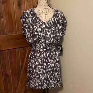 NWT Express Monochrome Abstract Dress